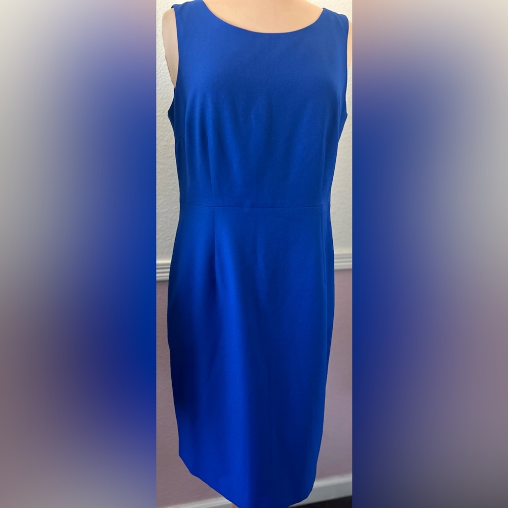 Elegant Blue Sleeveless Dress
